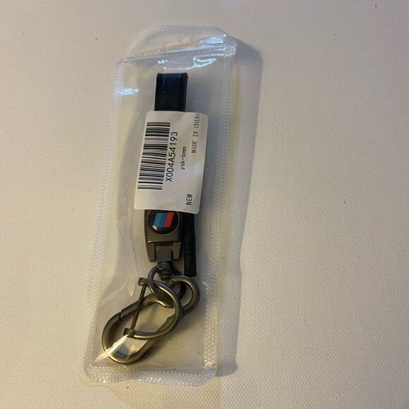 BMW Motorsports Keyfob Keychain in Black Leather NWT - Picture 4 of 4